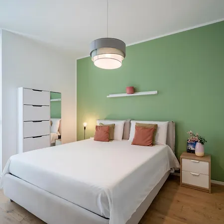 Super Suite Alma With Private Garage Autentica Milan Exterior photo